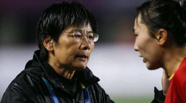 韩国女足主教练