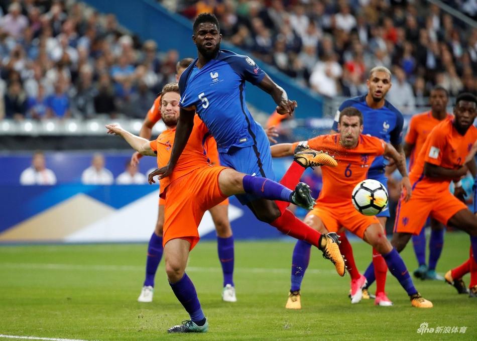 法国4比0荷兰的相关图片