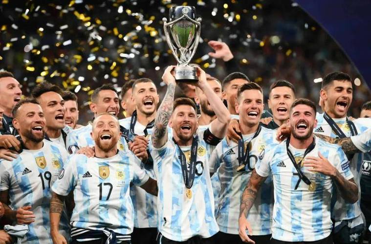 阿根廷足球队队员的相关图片