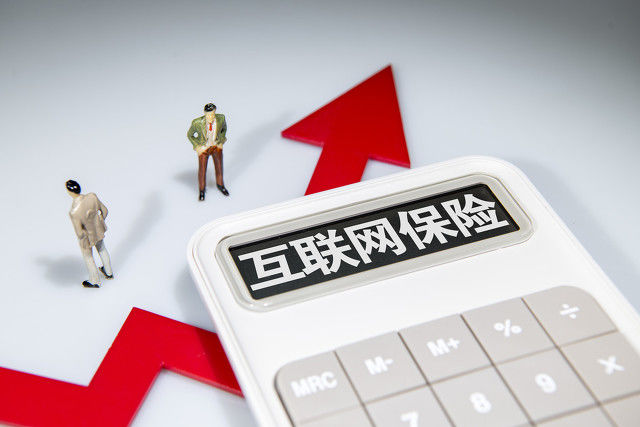 保险产品的保障责任如何进行比较？