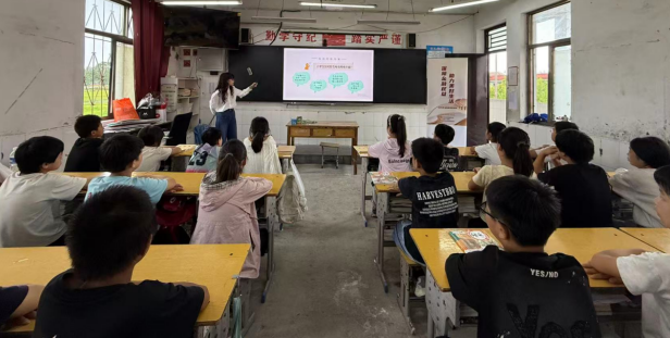 平安银行郑州分行金融知识进校园，为乡村孩子筑牢反诈“防火墙”